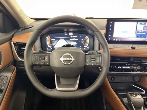 New 2026 Nissan Rogue Platinum w/ Tech Package image 17