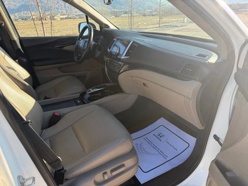 Used 2016 Honda Pilot Touring image 15
