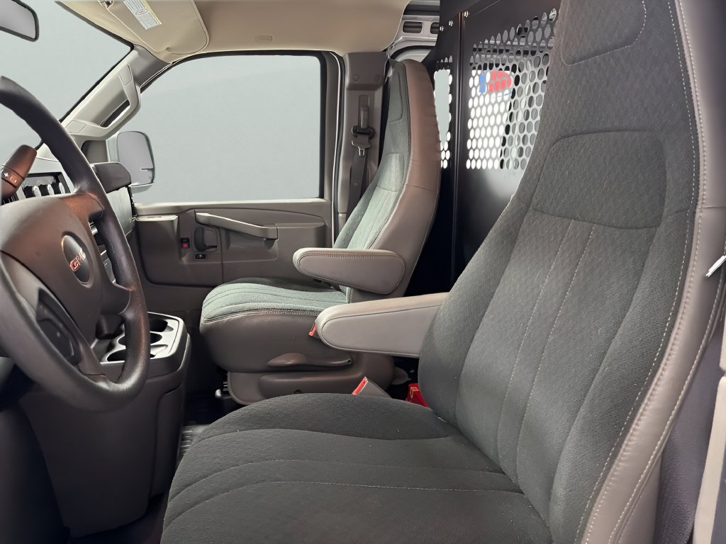 Used 2025 GMC Savana 2500 w/ Driver Convenience Package RWD image 11