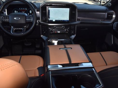 Certified 2022 Ford F150 Platinum w/ Equipment Group 701A High image 16