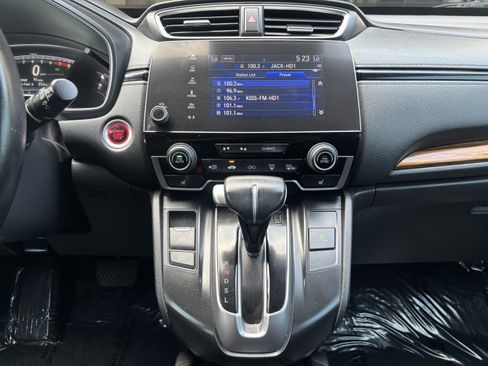 Used 2018 Honda CR-V Touring image 27