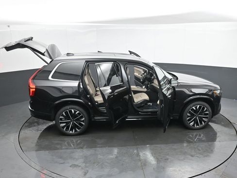 New 2026 Volvo XC90 B6 Plus w/ Protection Package AWD/4WD image 48