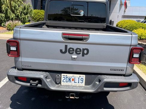Used 2020 Jeep Gladiator Sport w/ Quick Order Package 24S AWD/4WD image 6