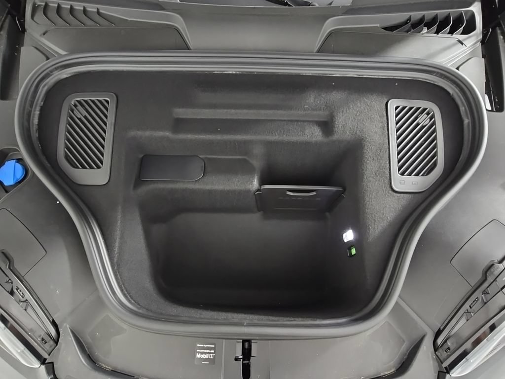 Certified 2026 Porsche Macan 4 Electric AWD/4WD image 13