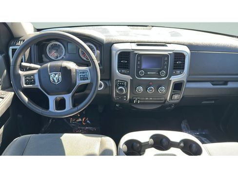 Used 2023 RAM 1500 Classic SLT AWD/4WD image 7