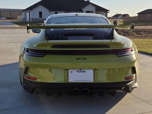 Used 2022 Porsche 911 GT3 RWD image 9