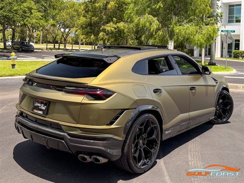 Used 2024 Lamborghini Urus Performante AWD/4WD image 63