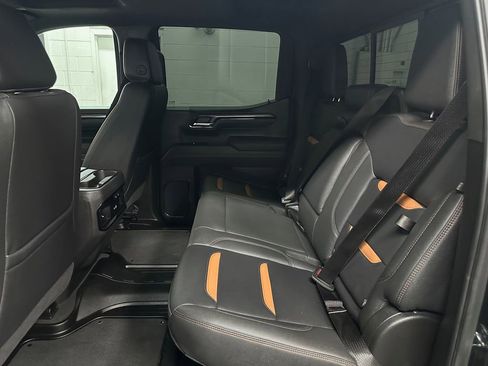 Used 2025 GMC Sierra 1500 AT4 w/ AT4 Premium Package AWD/4WD image 22