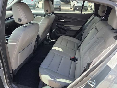 Used 2024 Buick Envista Sport Touring FWD image 8