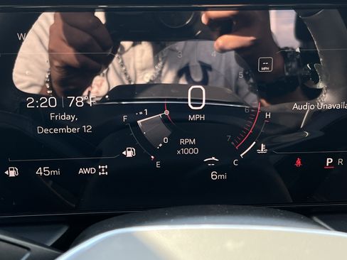 New 2026 GMC Terrain Denali w/ LPO, Floor Liner Package image 14