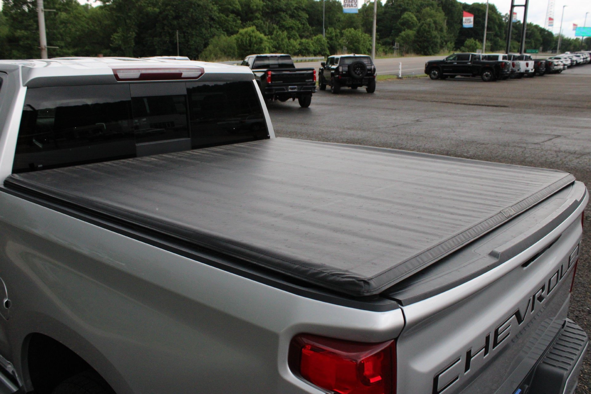 Used 2020 Chevrolet Silverado 1500 RST AWD/4WD image 10