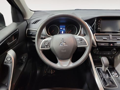 Used 2018 Mitsubishi Eclipse Cross ES AWD/4WD image 12