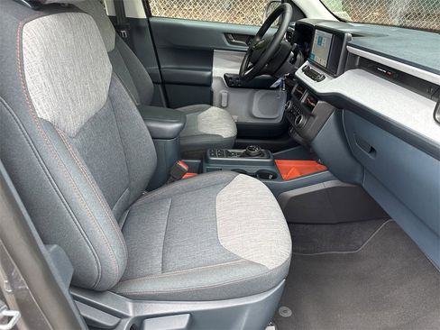 Used 2023 Ford Maverick XLT w/ Equipment Group 300A Standard image 13