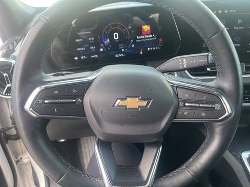 Certified 2025 Chevrolet Equinox LT w/ Convenience Package II image 17