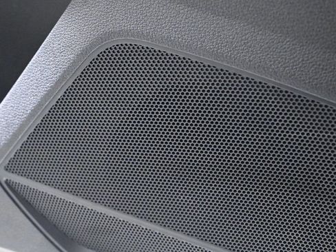 Used 2025 Audi Q3 2.0T Premium w/ Convenience Package image 19