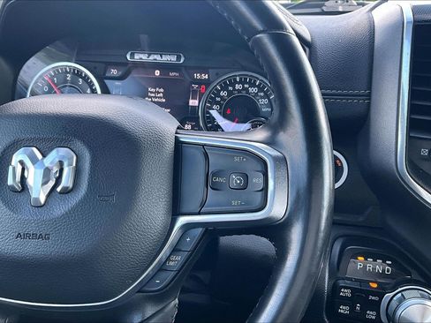 Used 2022 RAM 1500 Laramie w/ Sport Appearance Package AWD/4WD image 13