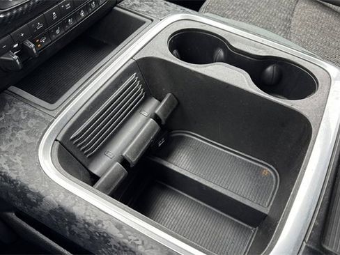 Used 2017 RAM 1500 Big Horn image 32