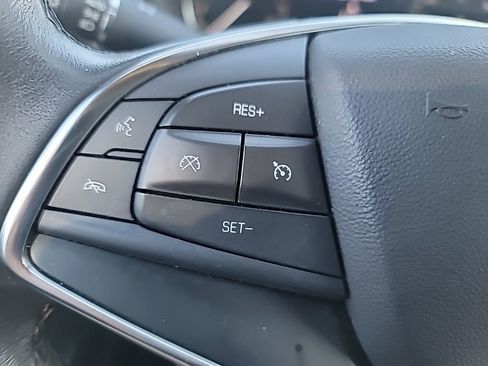 Certified 2022 Cadillac XT5 Luxury image 18