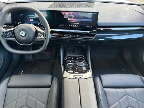 New 2026 BMW 530i RWD image 14