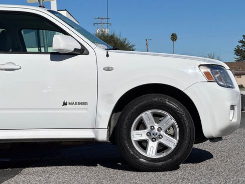Used 2008 Mercury Mariner 2WD Hybrid image 32