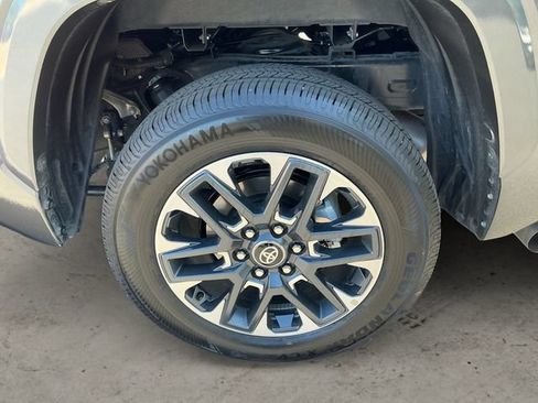 Certified 2026 Toyota Tundra Limited AWD/4WD image 9