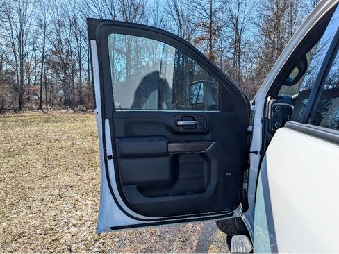 Used 2022 Chevrolet Silverado 2500 High Country AWD/4WD image 10
