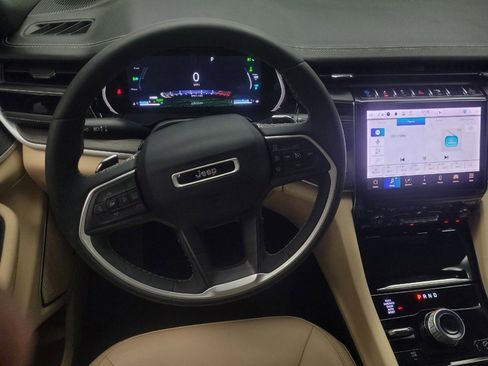 Used 2023 Jeep Grand Cherokee 4WD 4xe image 22