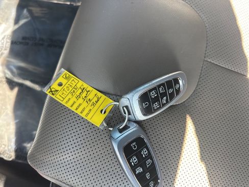 Used 2021 Hyundai Santa Fe Limited image 37