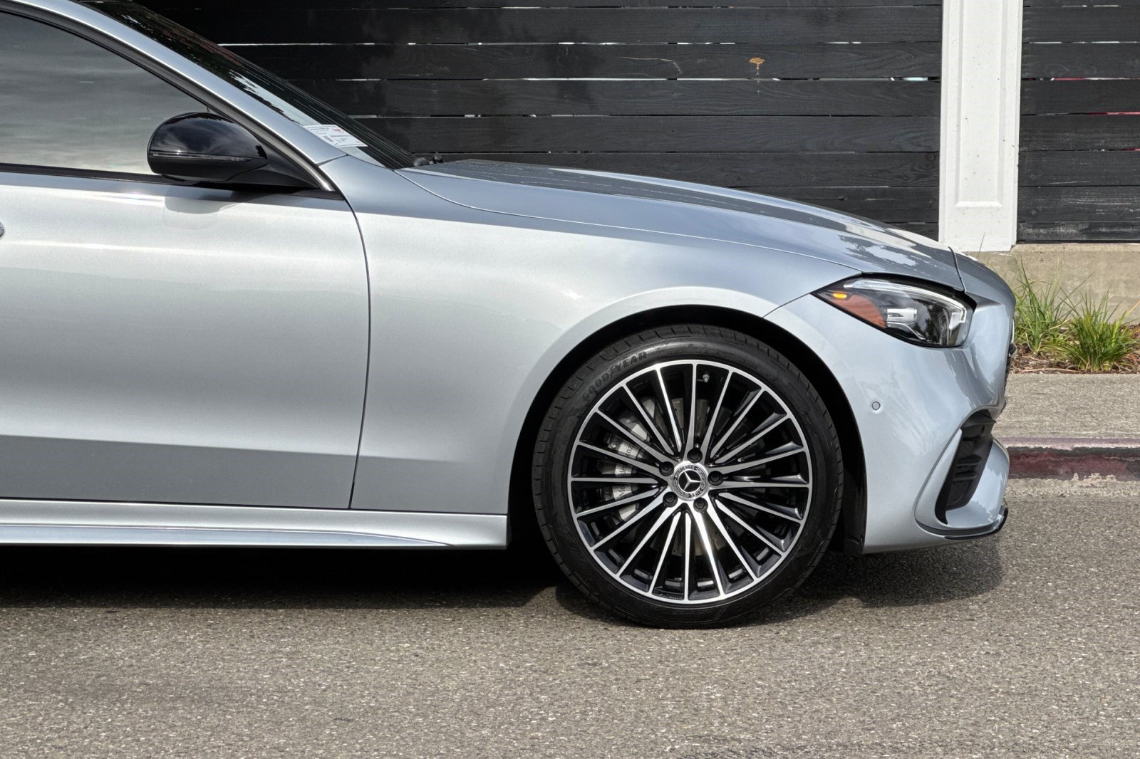 Used 2024 Mercedes-Benz C 300 Sedan image 33