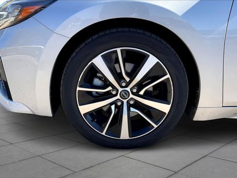 Used 2023 Nissan Maxima SV w/ Floor Mat Group image 9