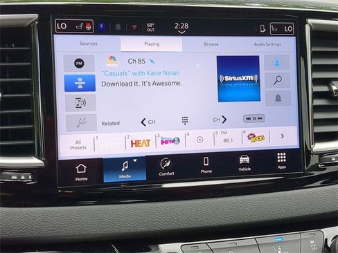 New 2025 Chrysler Voyager LX image 34