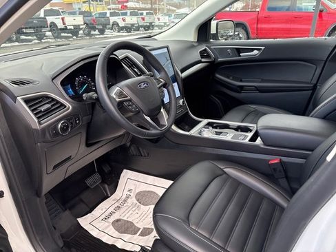 Used 2024 Ford Edge SEL w/ Convenience Package image 18
