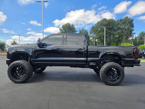 Used 2026 Ford F350 Platinum AWD/4WD image 2