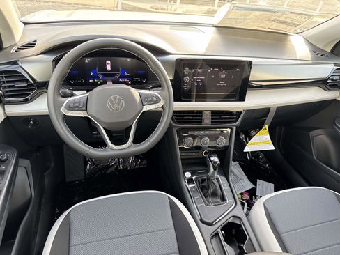 New 2026 Volkswagen Taos S image 7