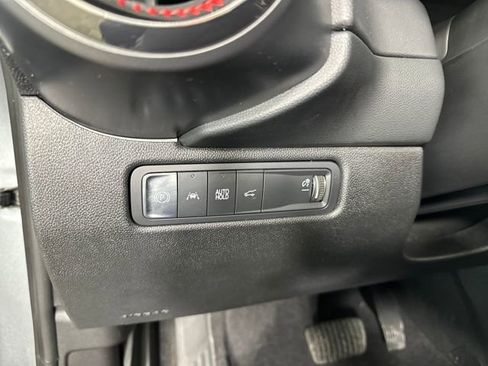 Used 2024 Chevrolet Equinox EV RS image 19