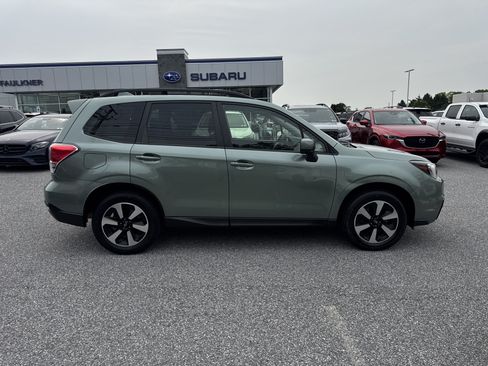 Used 2018 Subaru Forester 2.5i Premium AWD/4WD image 28