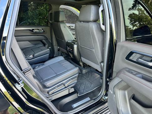 Used 2025 Chevrolet Tahoe RST w/ RST Capability Package AWD/4WD image 26