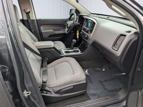 Used 2016 Chevrolet Colorado LT w/ LT Convenience Package AWD/4WD image 8