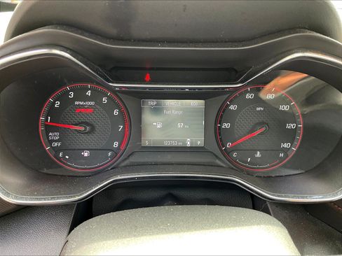 Used 2023 Chevrolet TrailBlazer RS w/ Convenience Package FWD image 14