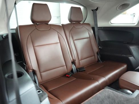 Used 2018 Acura MDX SH-AWD w/ Advance Package image 36