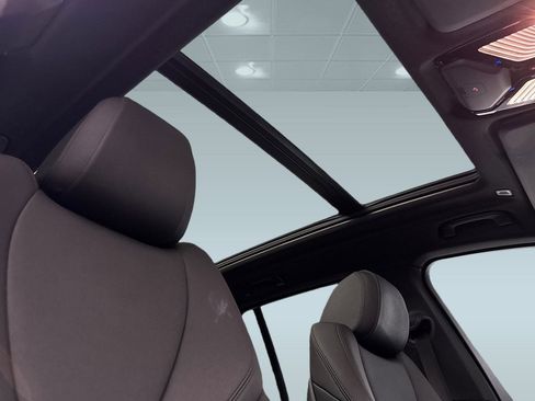 Used 2022 BMW X5 sDrive40i w/ Parking Assistance Package image 15