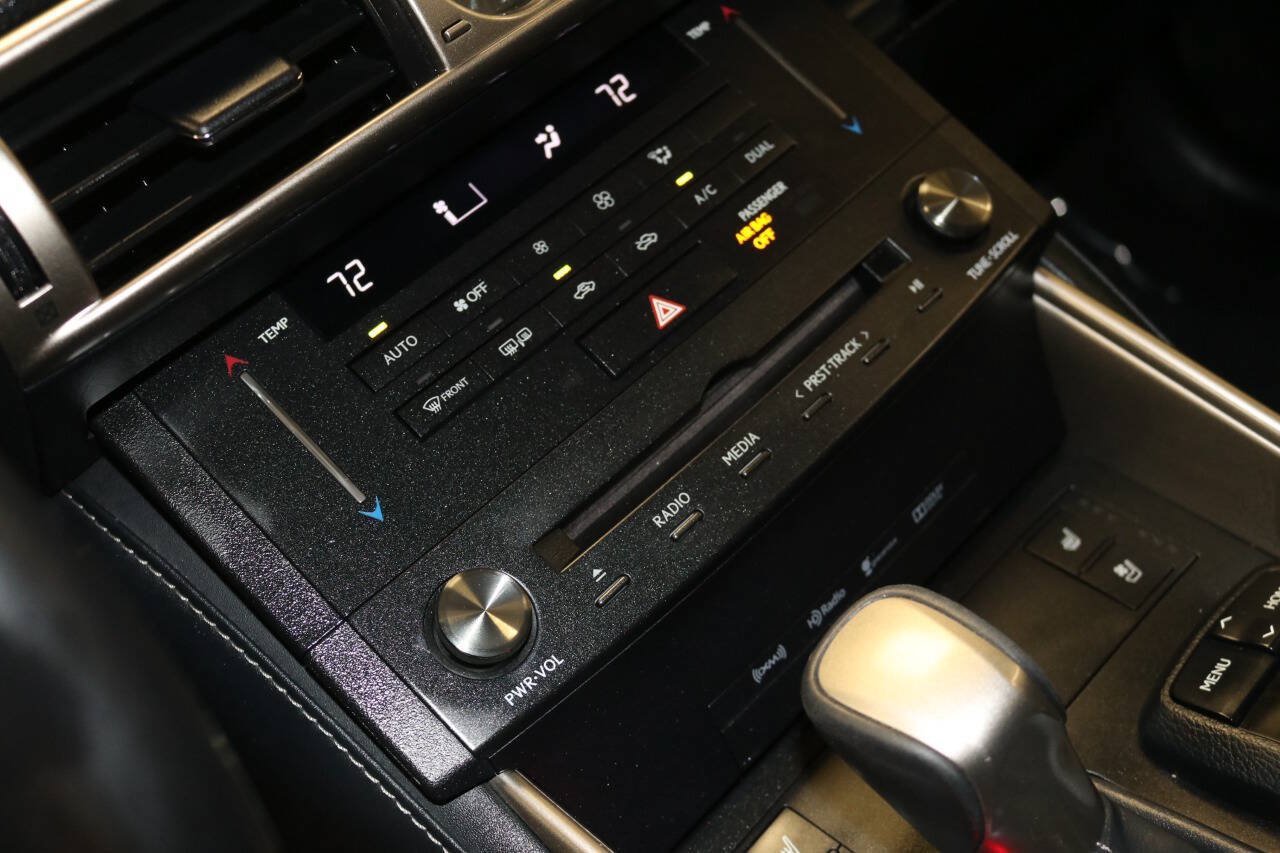 Used 2016 Lexus IS 200t w/ Navigation System Package RWD image 30