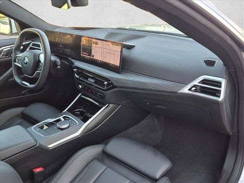Used 2025 BMW 430i Coupe w/ Premium Package RWD image 20