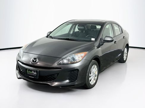 Used 2012 MAZDA MAZDA3 i Touring FWD image 3