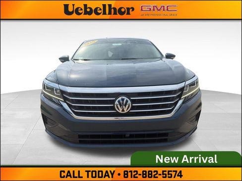 Used 2020 Volkswagen Passat 2.0T S FWD image 11