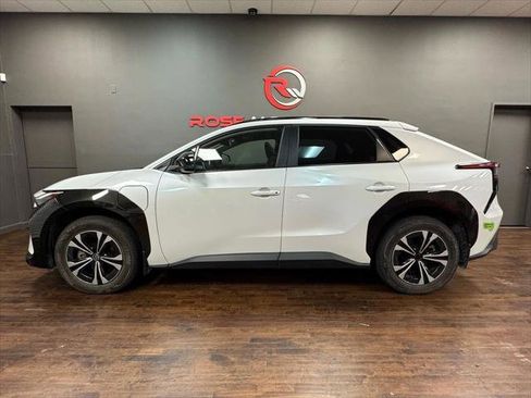 Used 2023 Toyota bZ4X FWD w/ Weather Package image 2