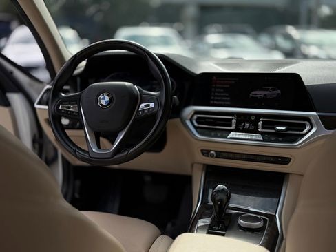 Used 2019 BMW 330i Sedan image 19