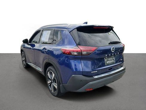 Used 2021 Nissan Rogue SL w/ Premium Package FWD image 4