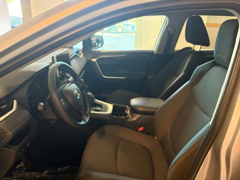 Used 2025 Toyota RAV4 LE image 25