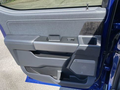 New 2026 Ford F350 Lariat w/ FX4 Off-Road Package image 43